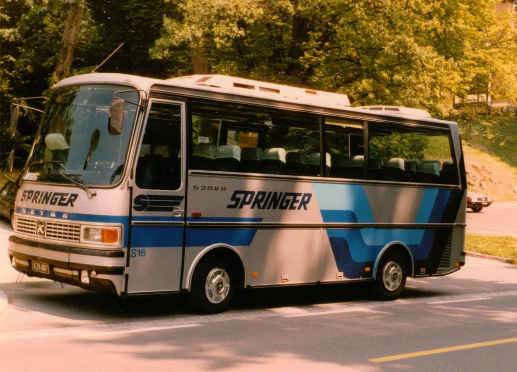Aus dem Archiv: Setra S 208 H  Springer , gebaut von 1979 bis 1983, Lnge nur 7,60 m, Juli 1986 Wrthersee/sterreich 