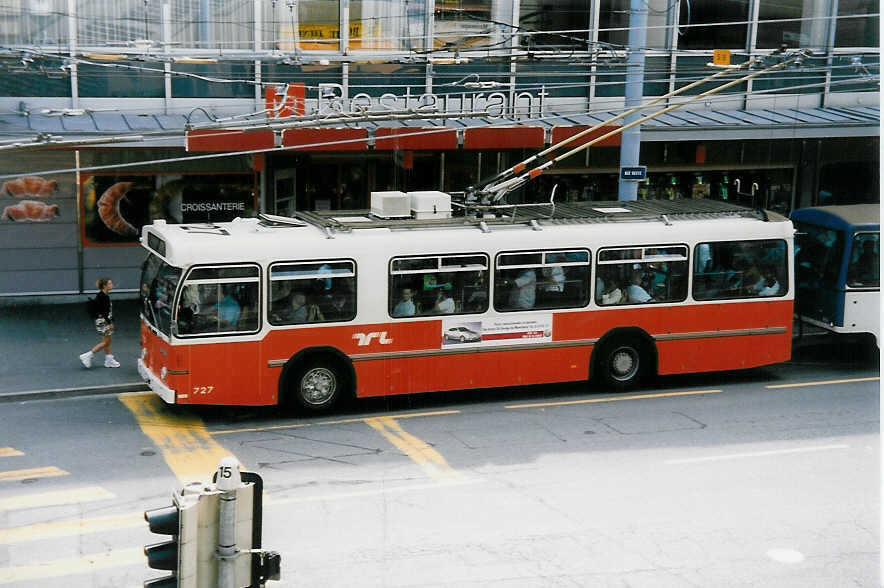Aus dem Archiv: TL Lausanne - Nr. 727 - FBW/Hess Trolleybus am 7. Juli 1999 in Lausanne, Place Riponne