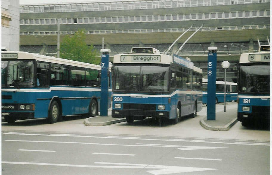 Aus dem Archiv: VBL Luzern Nr. 260 NAW/R&J-Hess Trolleybus am 23. April 1996 Luzern, Bahnhof