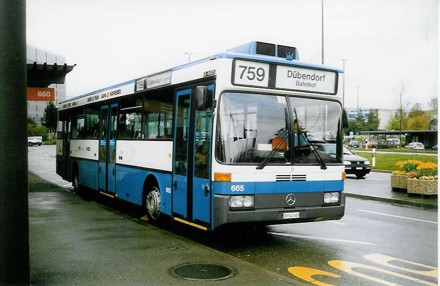 Aus dem Archiv: VBZ Zrich - Nr. 665/ZH 540'665 - Mercedes O 405 am 18. April 1998 beim Flughafen Zrich-Kloten