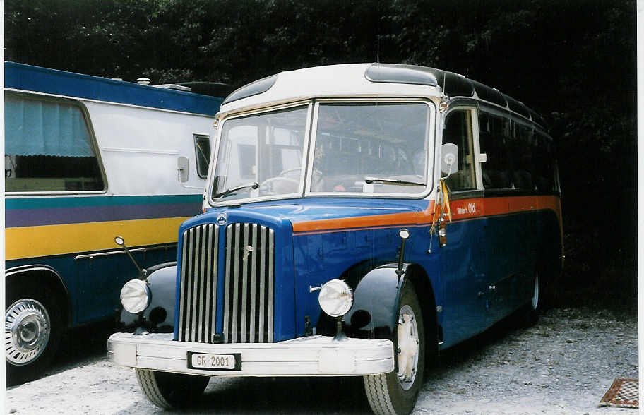 Aus dem Archiv: Wihler, Chur GR 2001 Saurer/FHS (ex Amstein, Willisau) am 15. August 1998 Schwarzwasserbrcke, Wohnbus-Treffen