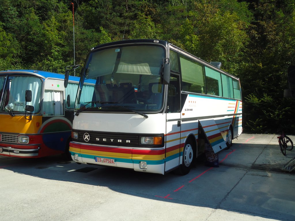 Aus Deutschland: ES 07'524 Setra am 22. August 2010 Thayngen, Wohnbustreffen