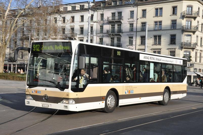 AZZK Zollikon Nr. 45/ZH 541'045 Mercedes am 24. Mrz 2010 bei Zrich Stadelhofen.