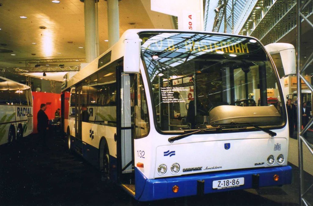Berkhof Jonckheere Premier A250, aufgenommen auf der IAA 1998 in Hannover.