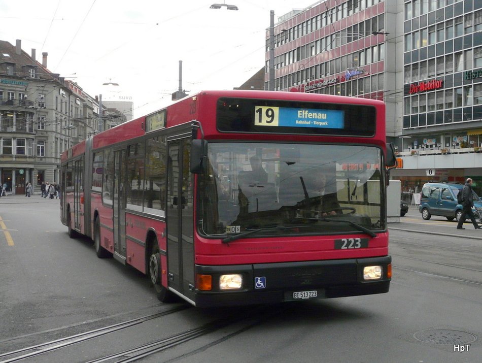 Bern mobil - MAN Nr.223 unterwegs auf der Linie 19 in der Stadt Bern am 13.11.2009