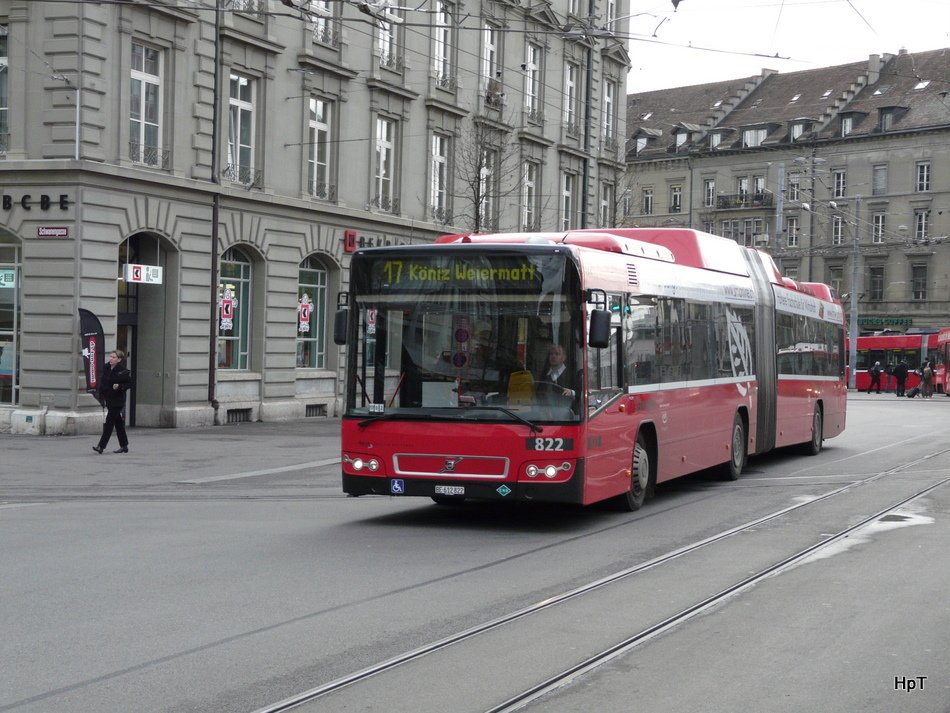 Bern mobil - Volvo 7700 Bus Nr.822 BE 612822 unterwegs auf der Linie 17 in Bern am 13.11.2009
