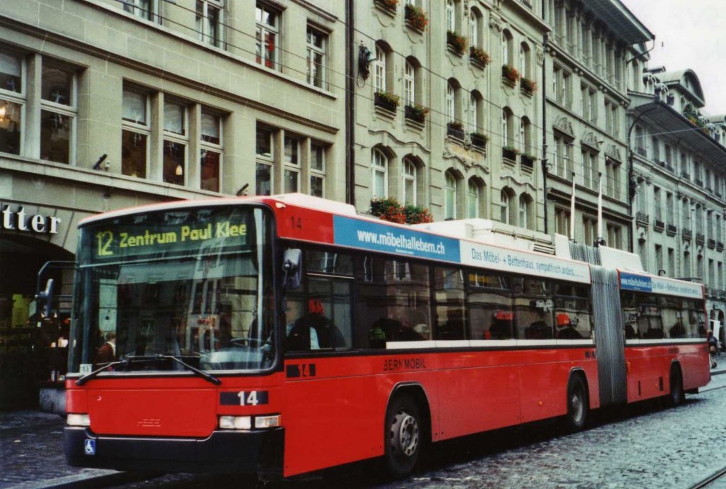 Bernmobil, Bern Nr. 14 NAW/Hess Gelenktrolleybus am 16. November 2009 Bern, Brenplatz