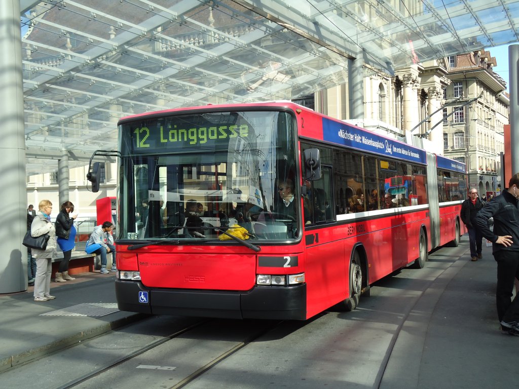 Bernmobil, Bern - Nr. 2 - NAW/Hess Gelenktrolleybus am 16. Oktober 2012 beim Bahnhof Bern