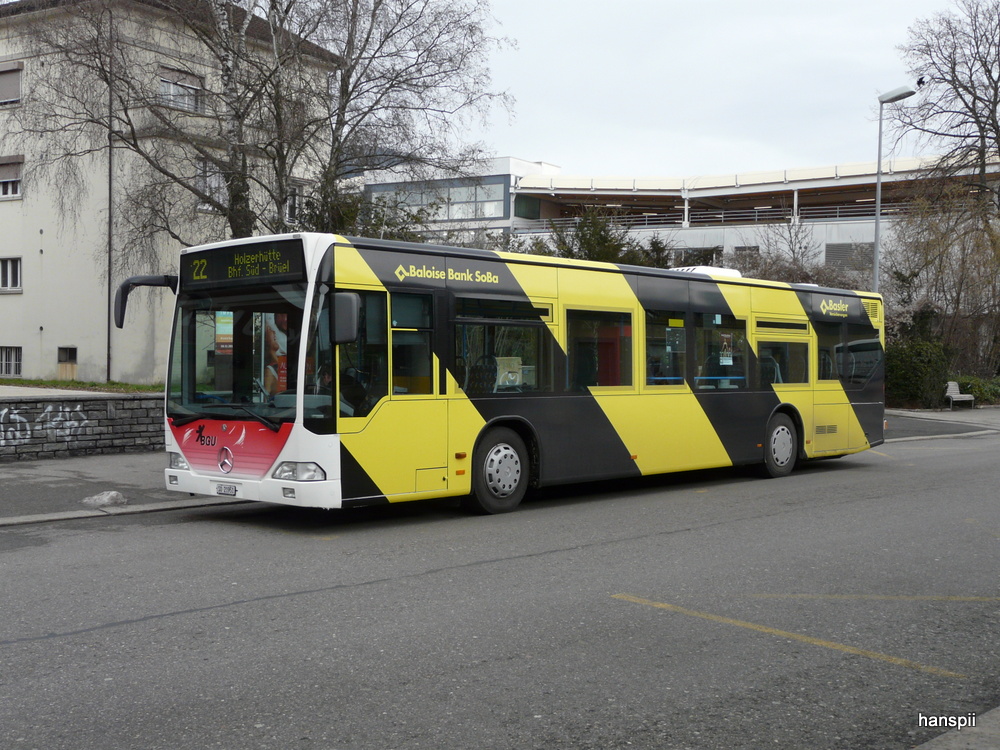 BGU - Mercedes Citaro  Nr.11  SO  219551 unterwegs auf der Linie 22 bei der Haltestelle beim Bahnhof Grenchen Sd am 29.01.2013