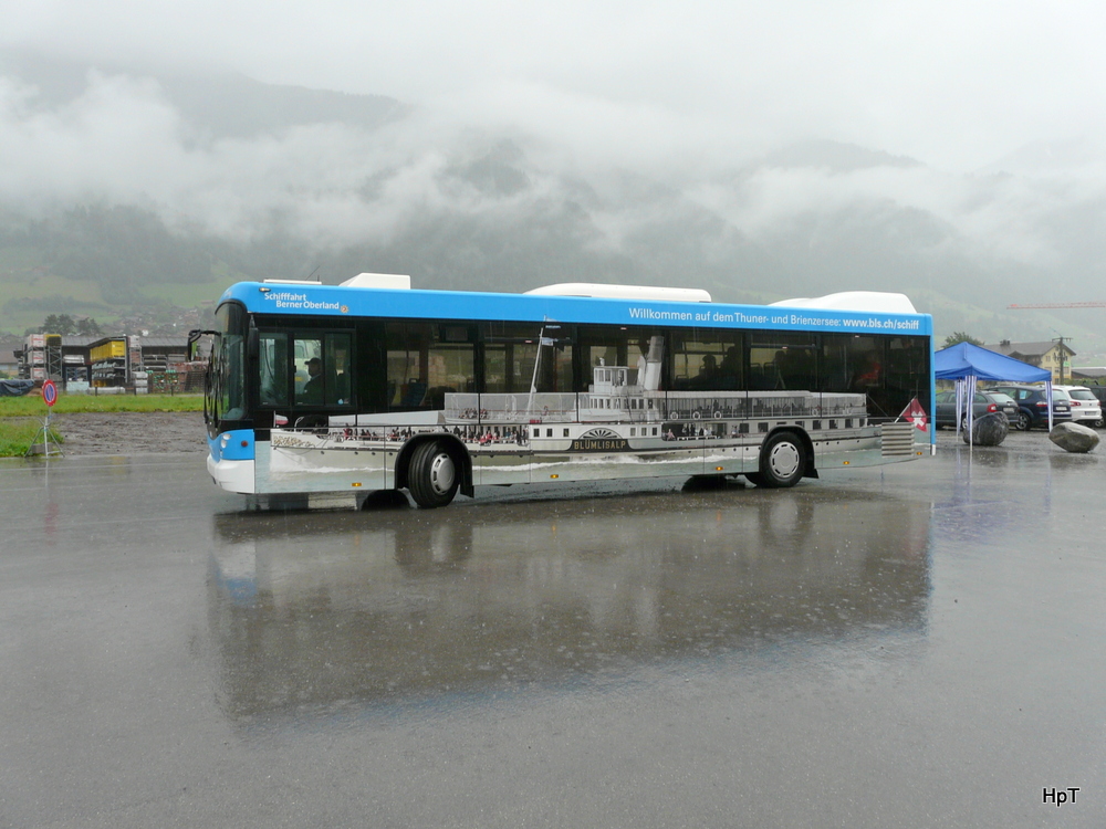 BLS - Scania-Hess Nr.42  BE 657431 in Shutteldienst anlsslich der BLS 100 Jahr Feier in Frutigen am 29.06.2013