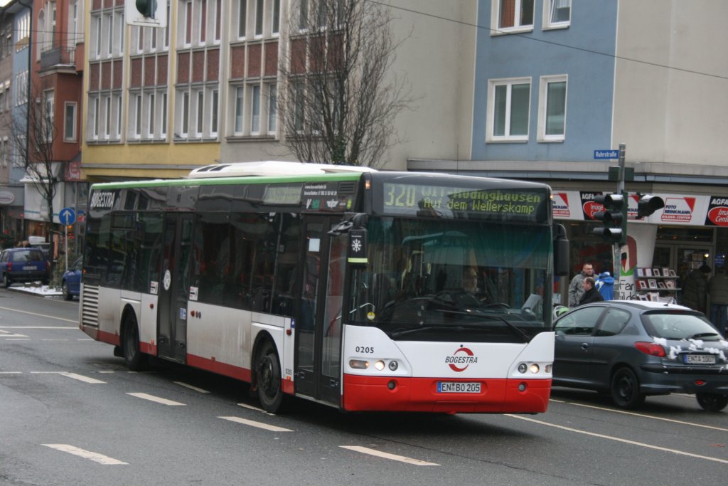 BOGE 0205 (EN BO 205) an der Haltestelle Witten Rathaus,2.1.2010.

