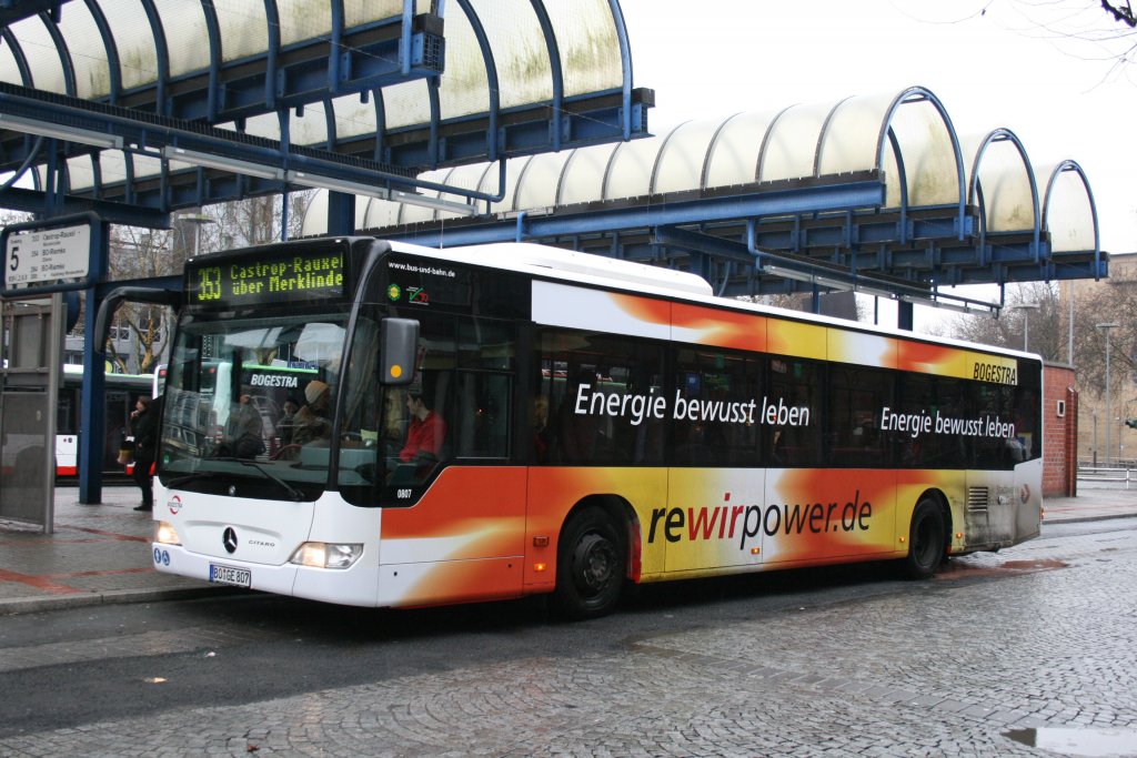 BOGE 0807 (BO GE 807) mit Werbung fr Revier Power.
Aufgenommen am HBF Bochum 17.1.2010.