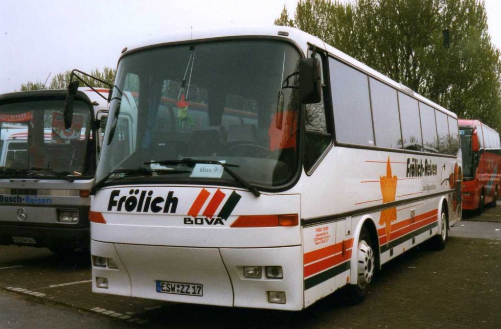 Bova Futura, aufgenommen im April 1999 auf dem Parkplatz der Westfalenhallen in Dortmund.