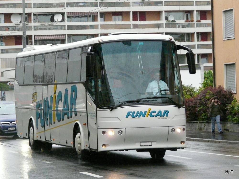 BOVA Reisebus unterwegs in Nidau am 11.05.2010