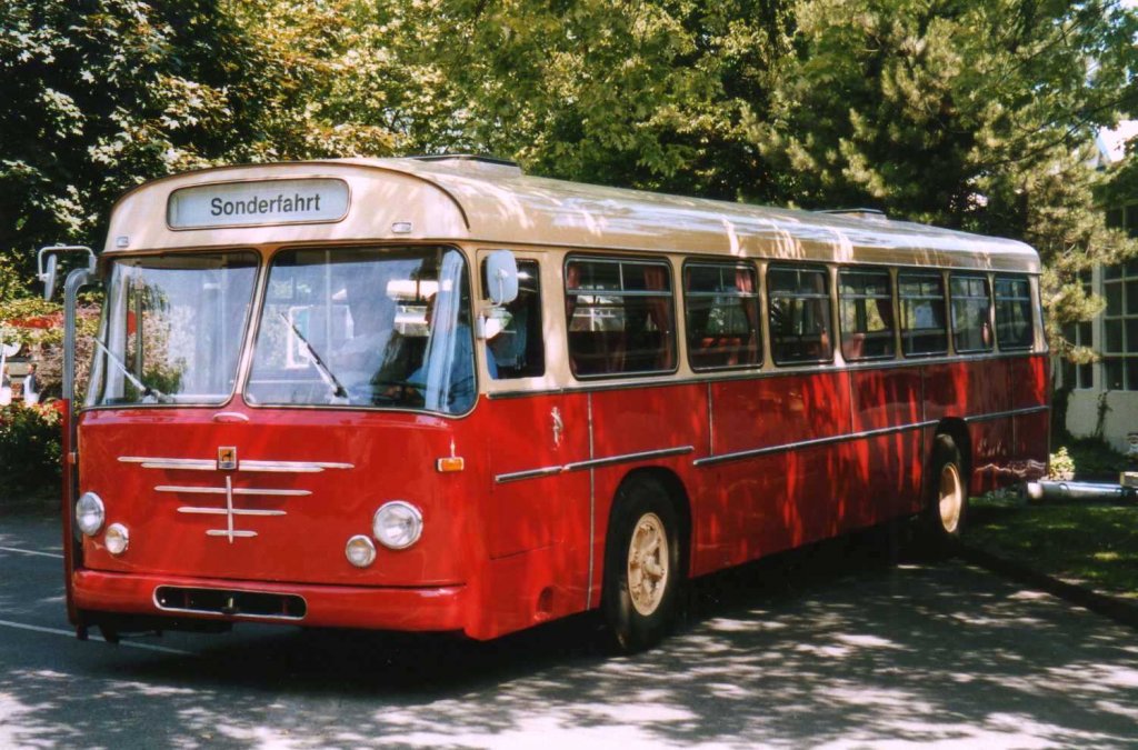 Bssing Prsident 14, aufgenommen im August 2003 beim Tag der offenen Tr des DSW21 Betriebshof in Dortmund Brnninghausen.