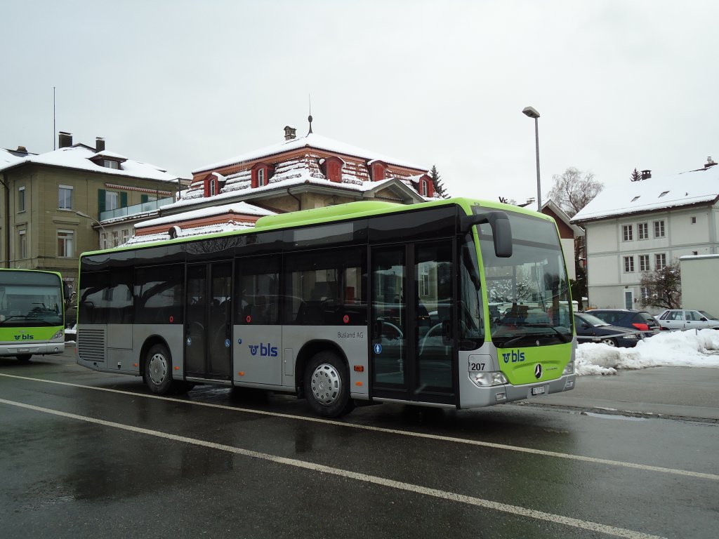 Busland, Burgdorf - Nr. 207/BE 737'207 - Mercedes Citaro am 10. Dezember 2012 beim Bahnhof Burgdorf