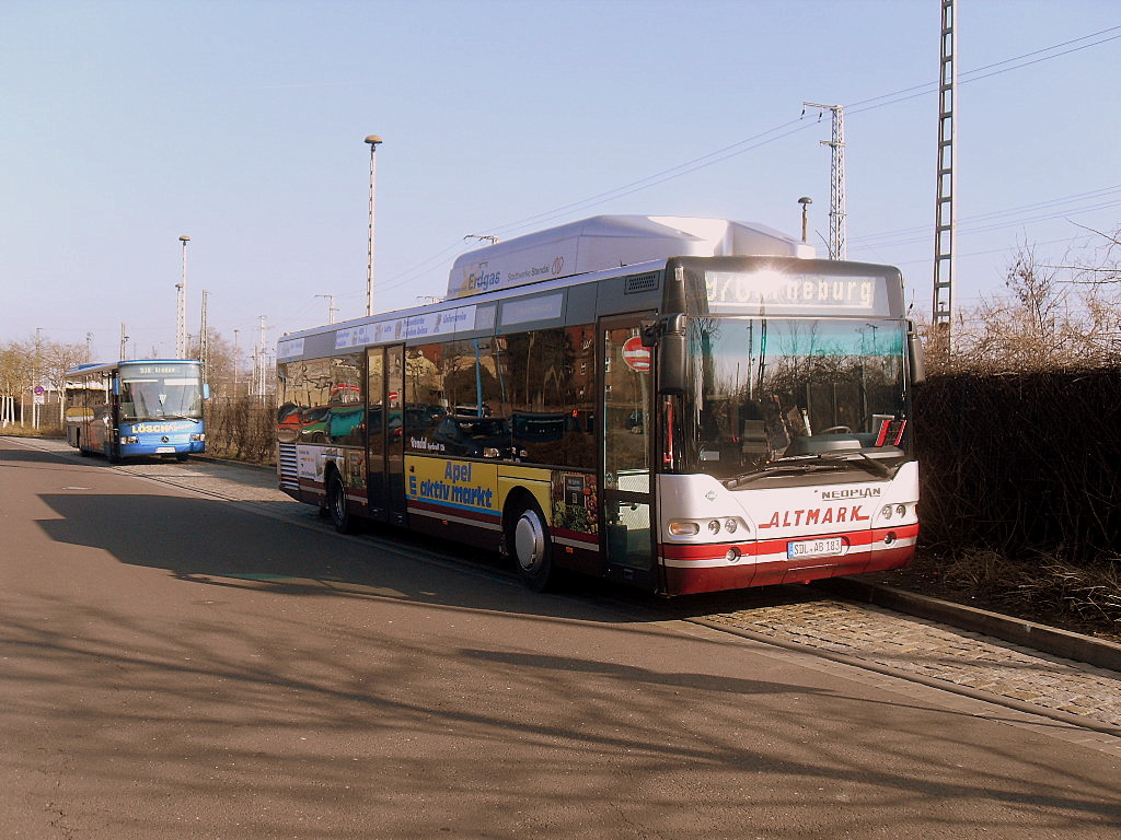 Buslinie 970 nach Arneburg am 22.03.2011 in Stendal.