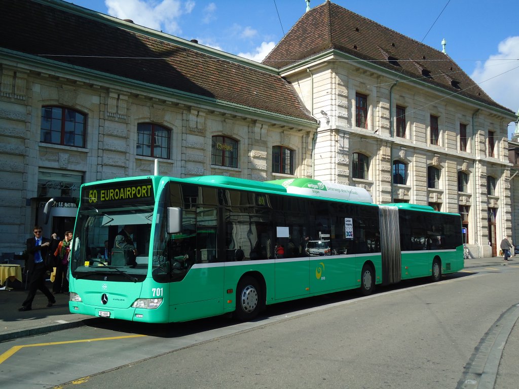 BVB Basel - Nr. 701/BS 6660 - Mercedes Citaro am 16. Mai 2011 beim Bahnhof Basel