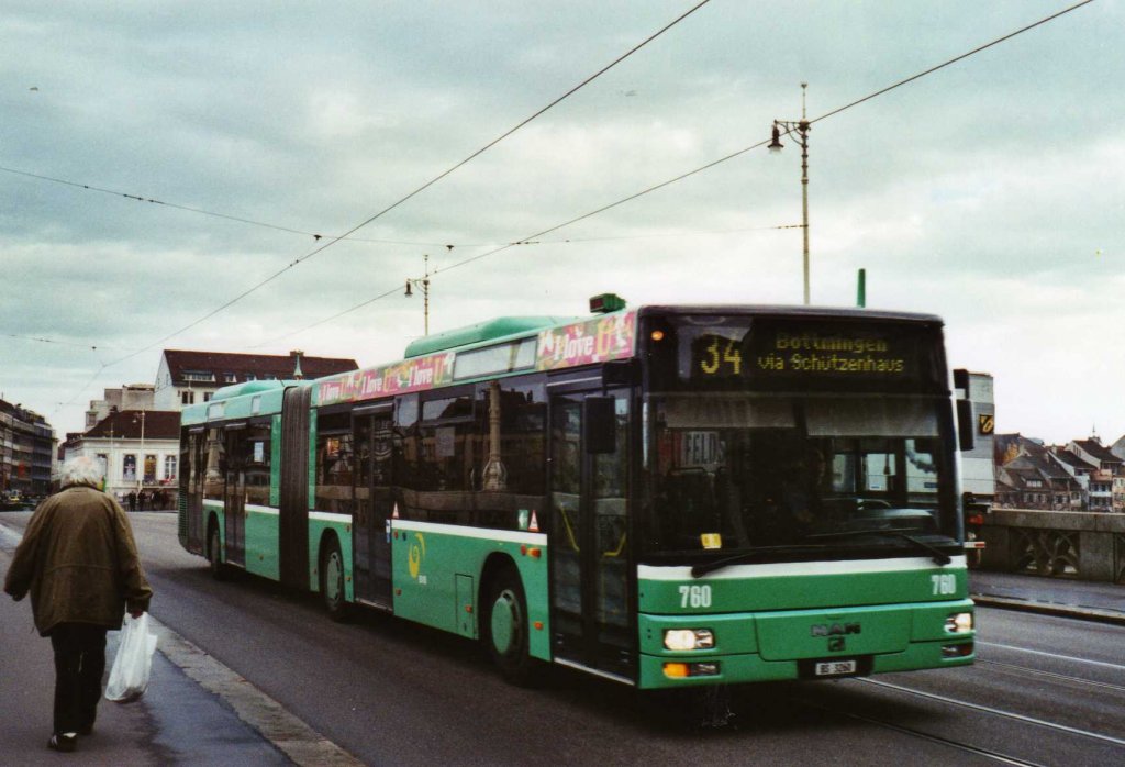 BVB Basel Nr. 760/BS 3260 MAN am 17. November 2009 Basel, Mittlere Rheinbrücke