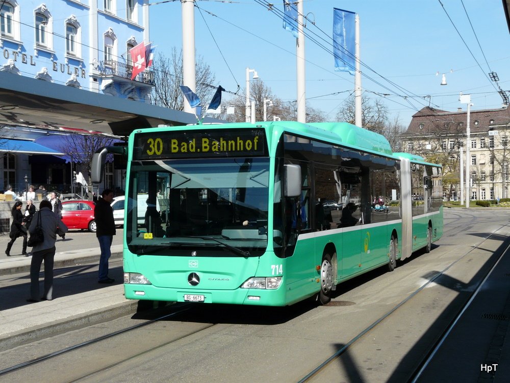BVB - Mercedes Citaro Nr.714 BS 6673 unterwegs auf der Linie 30 am 19.03.2010