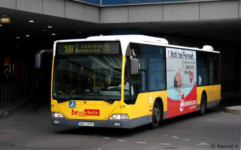 BVG 1275 (B V 1275).
Der Bus fhrt mit TB fr Air Berlin.
Berlin Steglitz, 9.8.2010