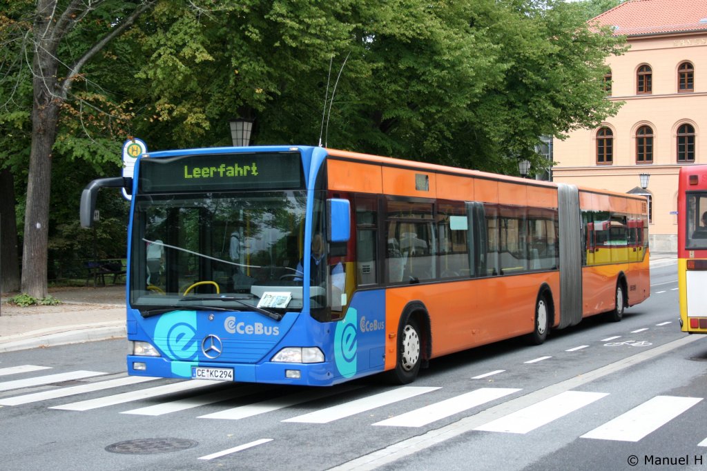 CeBus (CE KC 294).
Celle Schloplatz, 16.8.2010.