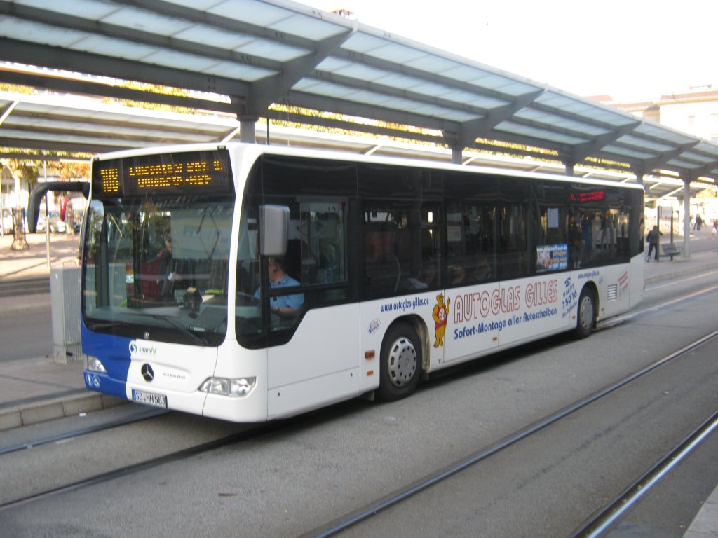 Citaro Bus an der Haltestelle Saarbrcken Hauptbahnhof. Das Foto habe ich am 09.10.2010 gemacht.