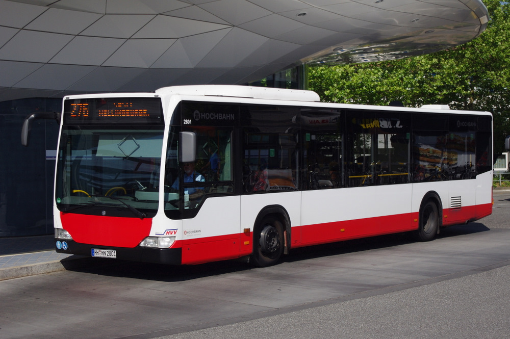 Citaro (Facelift) (Bj.2008) der Hochbahn mit der Nummer 2801 am 21.Juli 2010 am S Bf. Poppenbttel
