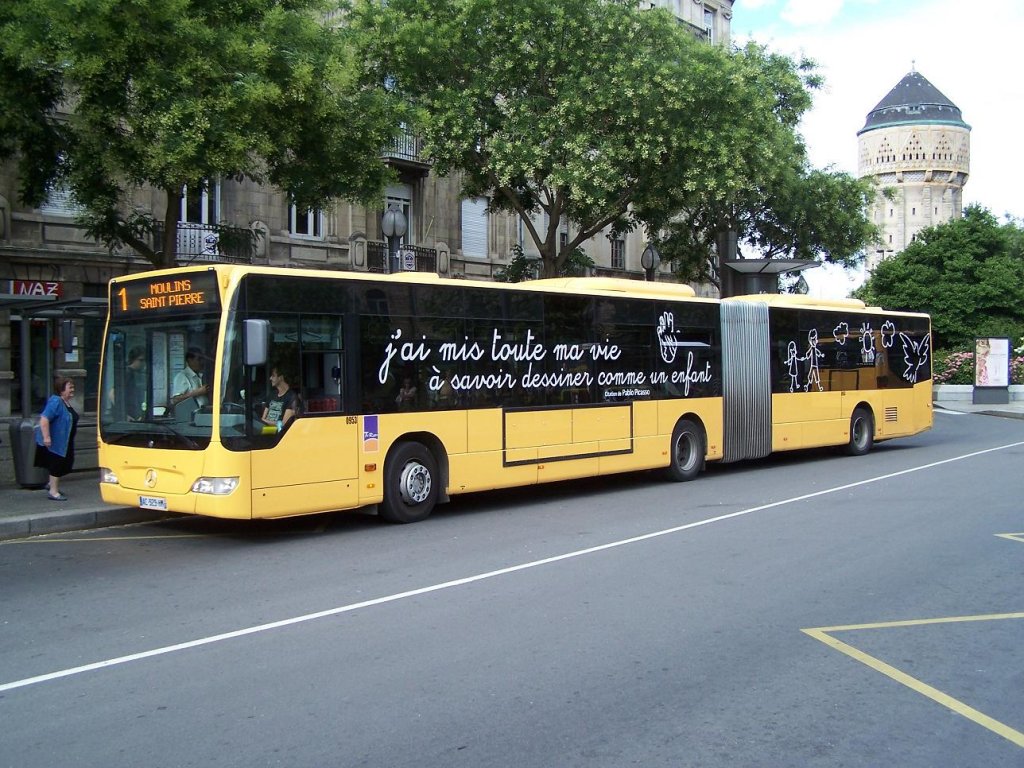 Citaro II Gelenkbus Nr 0953 am 08/07/11.