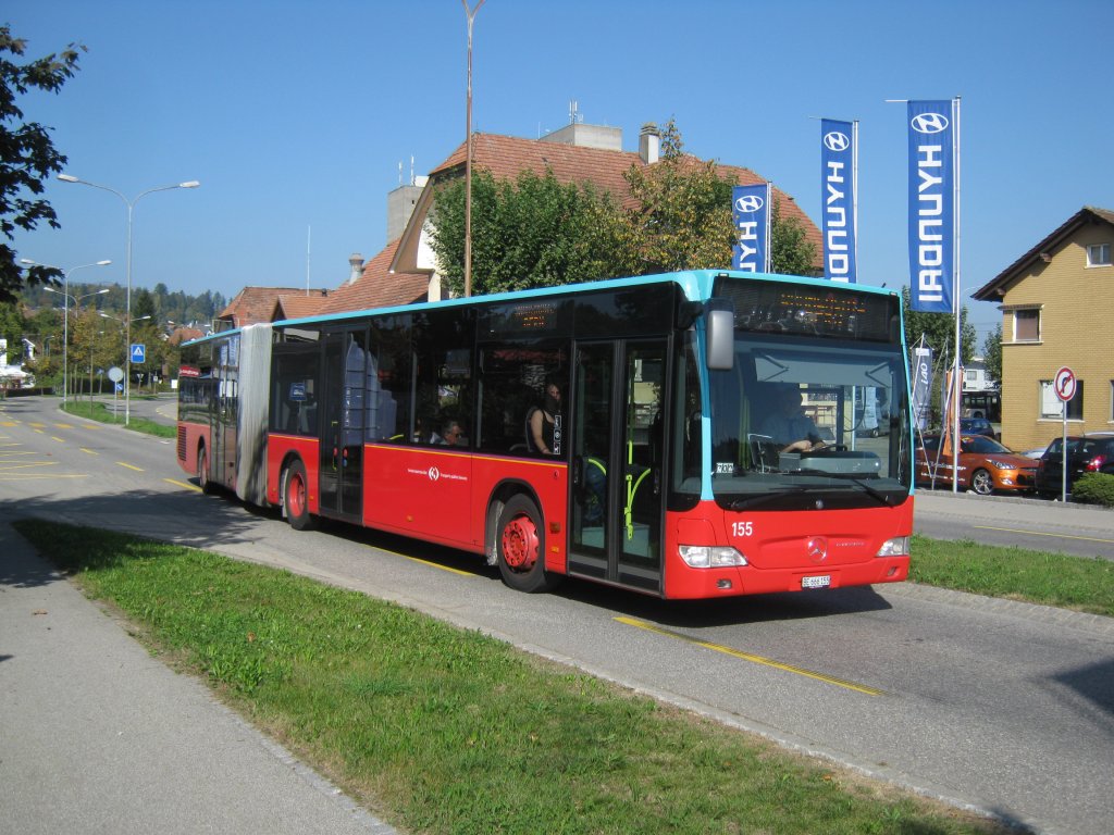 Citaro II Nr. 155 der Verkehrsbetribe Biel in Lohn-Lterkofen. Der Bus verkehrt als Bahnersatz fr den RBS (Bern-Solothurn Bahn) zwischen Lohn und Btterkinden. Dieser Wagen wurde fr die Dauer der Bauarbeiten (3-16.10.2011) gemietet. Die brigen Bahnersatzbusse sind Citaro Gelenkbusse des BSU (Busbetriebe Solothurn), 03.10.2011.