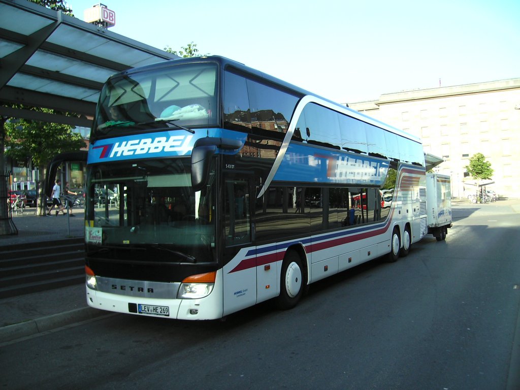 Das Foto des Reisebus habe ich am 16.07.2010 in Saarbrcken gemacht.