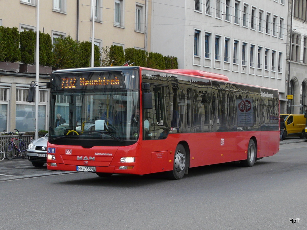 DB / Sdbadenbus - MAN Lion`s City  FR.JS 990 unterwegs in der Stadt Schaffhausen am 01.04.2011
