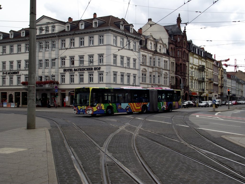 Der Heidelberger RNV Knstler Bus am 15.07.11 am Bismarckplatz 