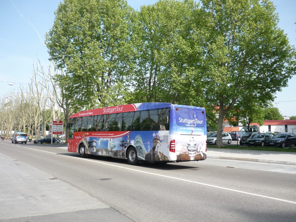 Der neue Stadtrundfahrtbus, der SSB, in Stuttgart auf der Mercedes-Strae aufgenommen am 07.05.2011.
