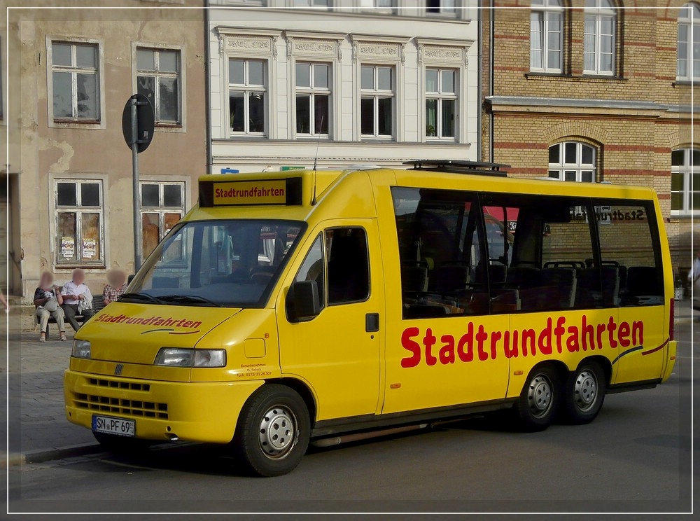 Diesen schnen Minibus habe ich am 26.09.11 in Stralsund fotografiert.