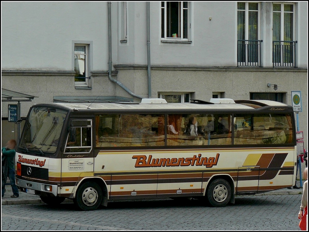 Diieser Mercedes Benz Clubstar Kleinbus war am 16.09.2010 in Passau als Schulbus unterwegs.