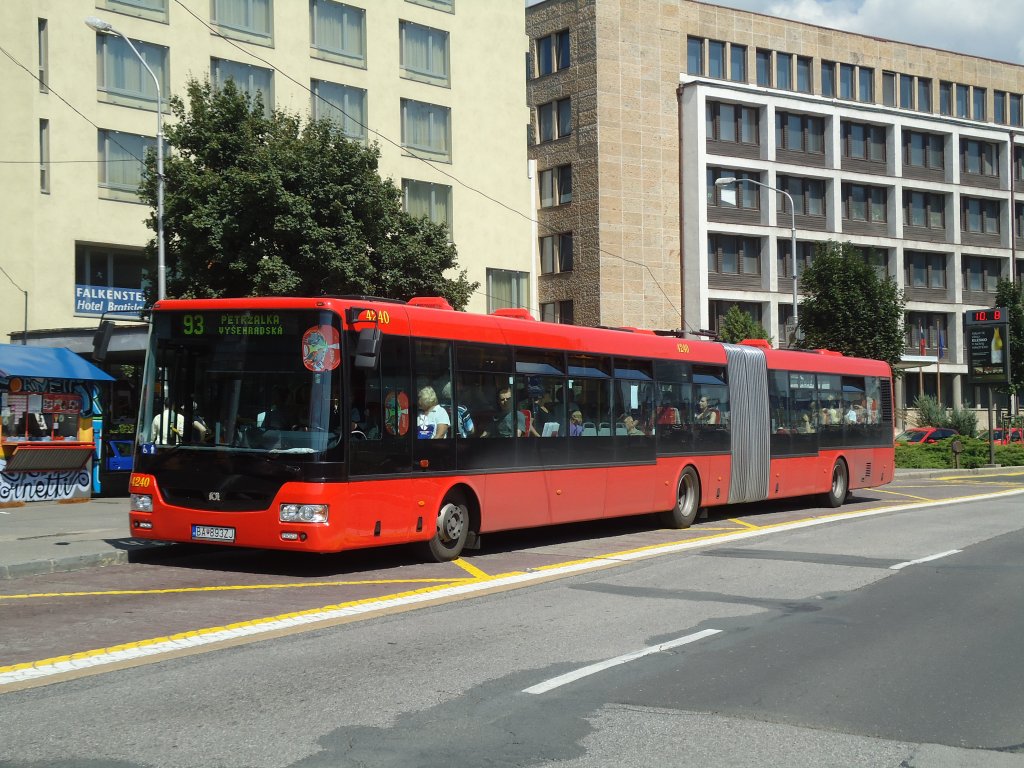 DPB Bratislava Nr. 4240/BA-893ZJ SOR am 10. August 2010 Bratislava, Zochova