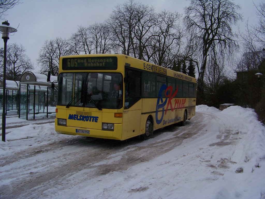 Ein Bus Tyb Mercedes, in Febura 2010 in Ulezen/ZOB. (Niedersachen)