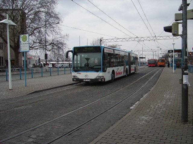 Ein Citaro des RNV in Heidelberg am Hbf.
