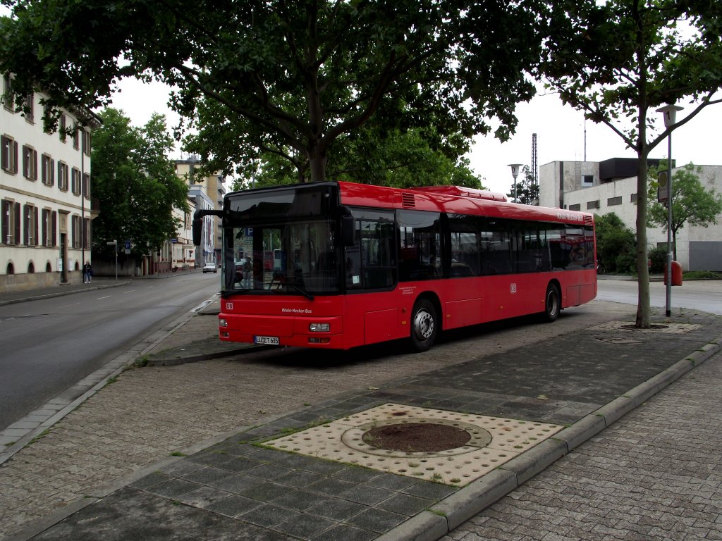 Ein DB Rhein Neckar Bus in Frankental am 20.07.11 