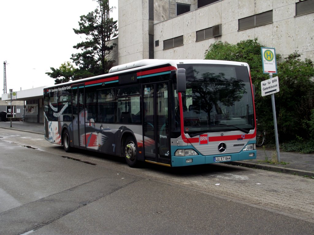 Ein noch in alten BRN lackierter Citaro in Frankental am 20.07.11 