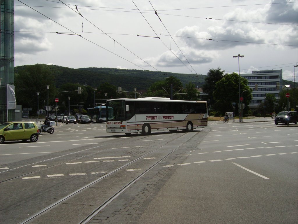 Ein Pfadt Reisen Setra berland Bus in Heidelberg Hbf am 27.05.11