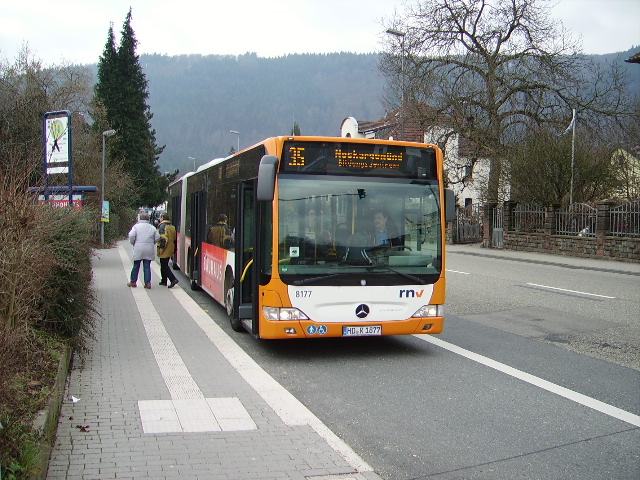 Ein RNV Citaro G in Neckargemünd Bhf am 23.01.11