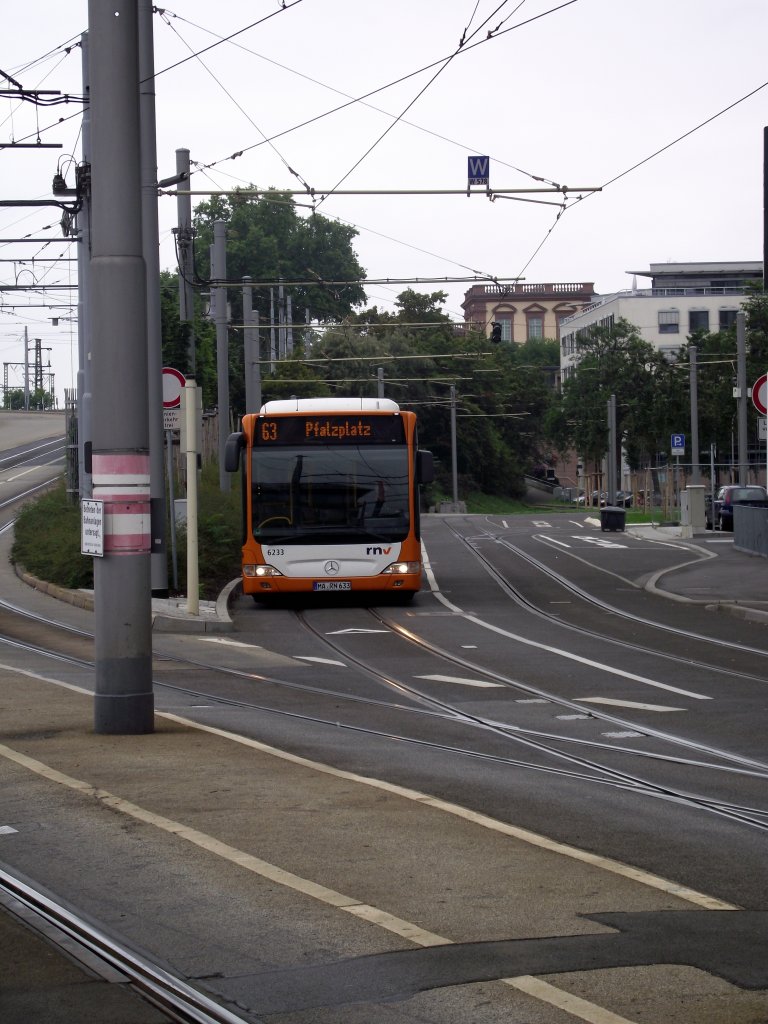 Ein RNV Mercedes Benz Citaro in Mannheim am 31.07.11