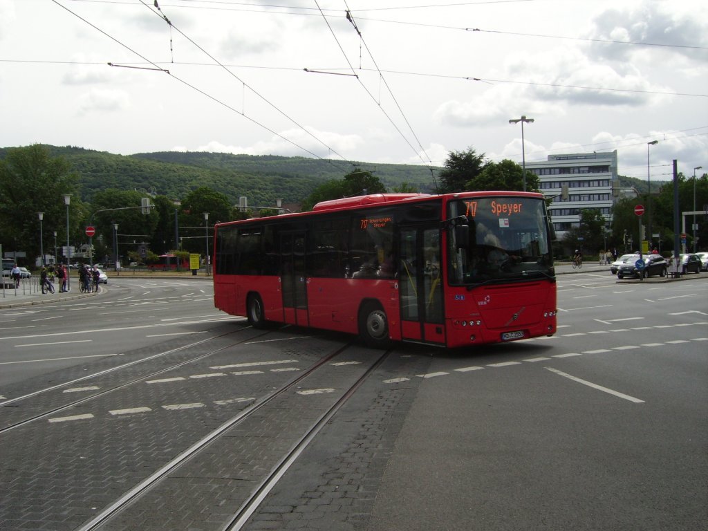 Ein Volvo berland Bus in Heidelberg Hbf am 27.05.11