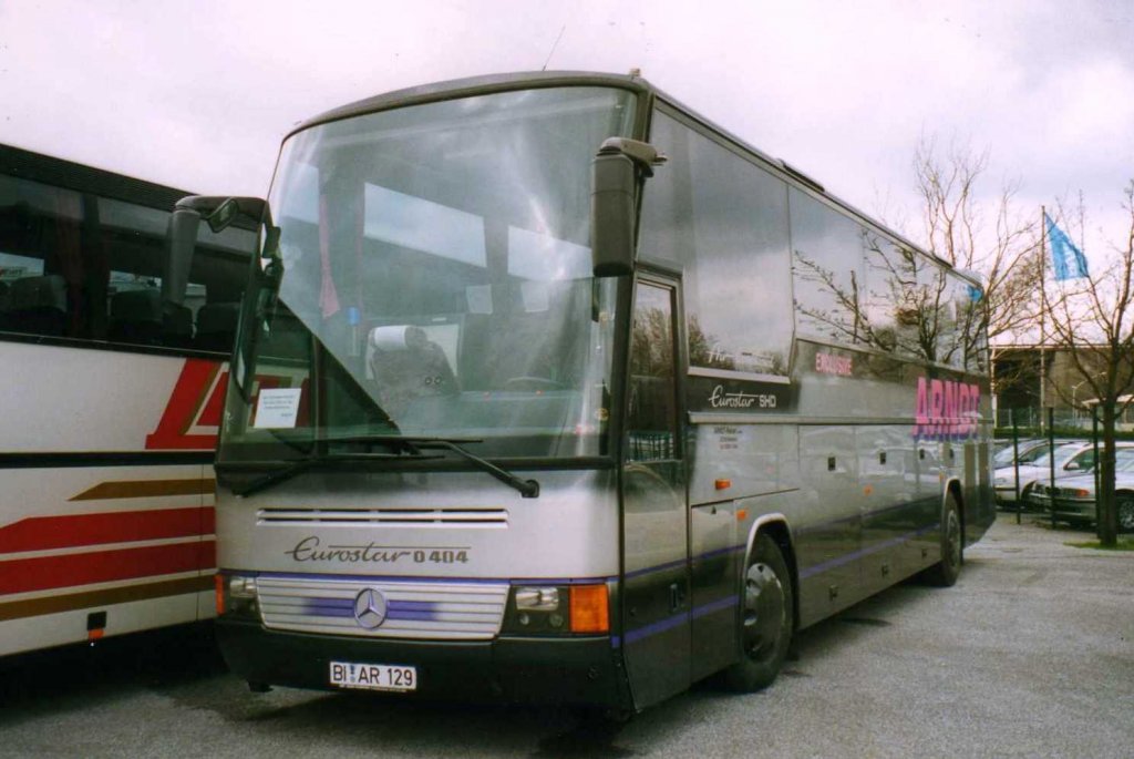 Ernst Auwrter Eurostar O404 SHD, aufgenommen im Mrz 2002 im GWZ der Neoplan NL in Oberhausen.