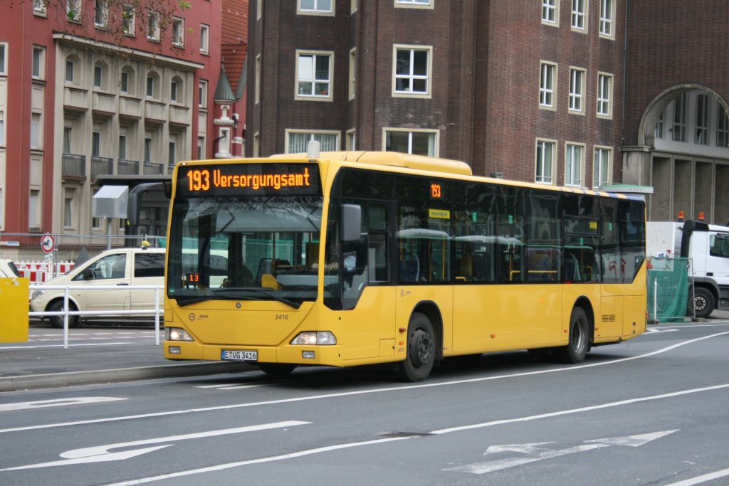 EVAG 3416 (E VG 3416) am HBF Essen Nordausgang mit der Linie 193 zum Versorgungsamt am 25.11.2009.