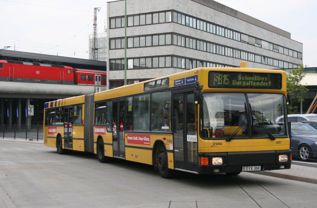 EVAG 3807 (E YX 368).
Essen HBF, 27.5.2010