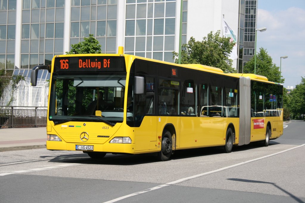 EVAG 4523 (E VG 4523).
Am 16.5.2010 aufgenommen am HBF Essen.
 