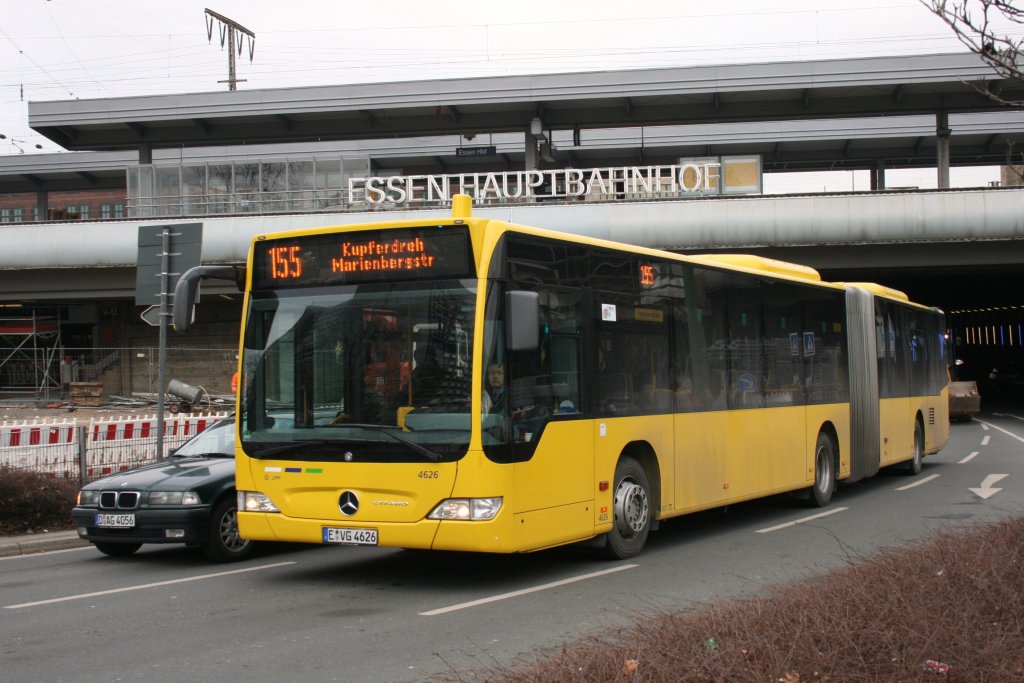 EVAG 4626 (E VGT 4626) mit der Linie 155 nach Kupferdreh.
Aufgenommen am HBF Essen, 8.3.2010.